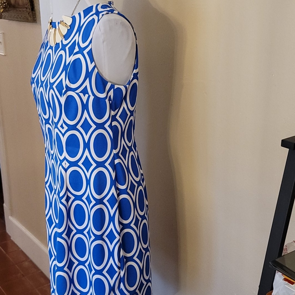 NWT Cute Dress 👗 - Picture 4 of 10